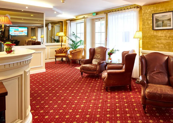 Alfred Port-vieux Hotell 3*