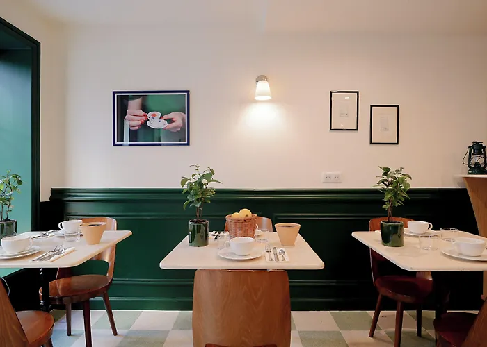 Alfred Port-vieux Hotell