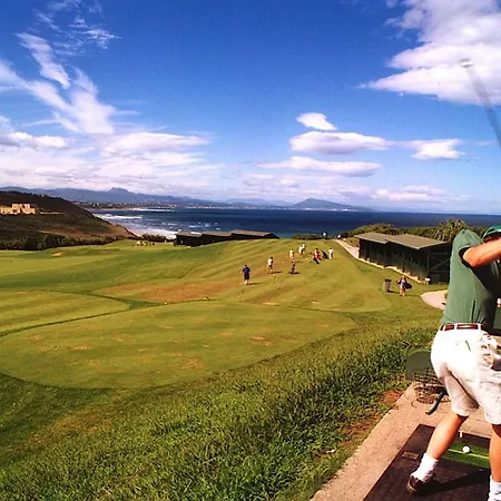 Готель Alfred Port-vieux