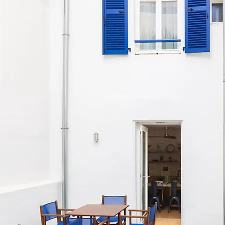Alfred Port-vieux Hotel