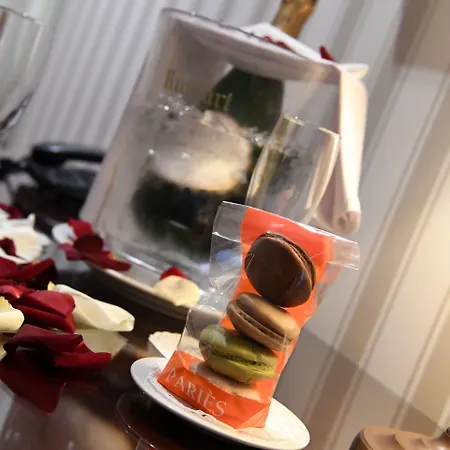 Готель Alfred Port-vieux 3*