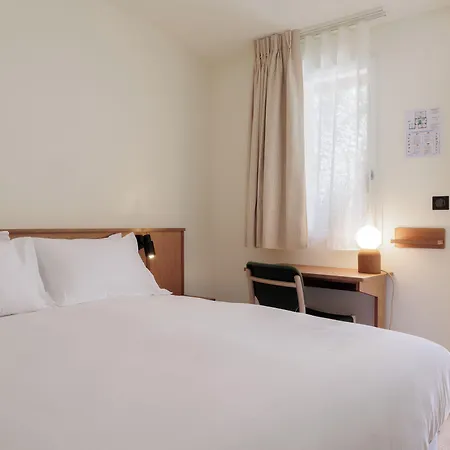 Alfred Port-vieux Готель