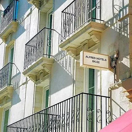 Alfred Port-vieux Hotel