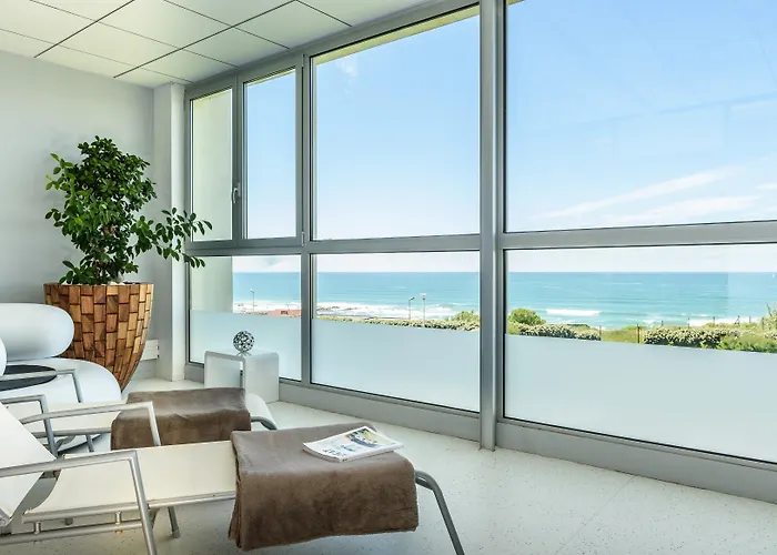 Alfred Port-vieux ビアリッツ